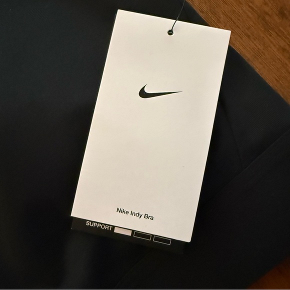 NWT Nike Indy Bra Women’s 2X Black Dri-FIT Light Support Sports Bra Athletic - Picture 4 of 9